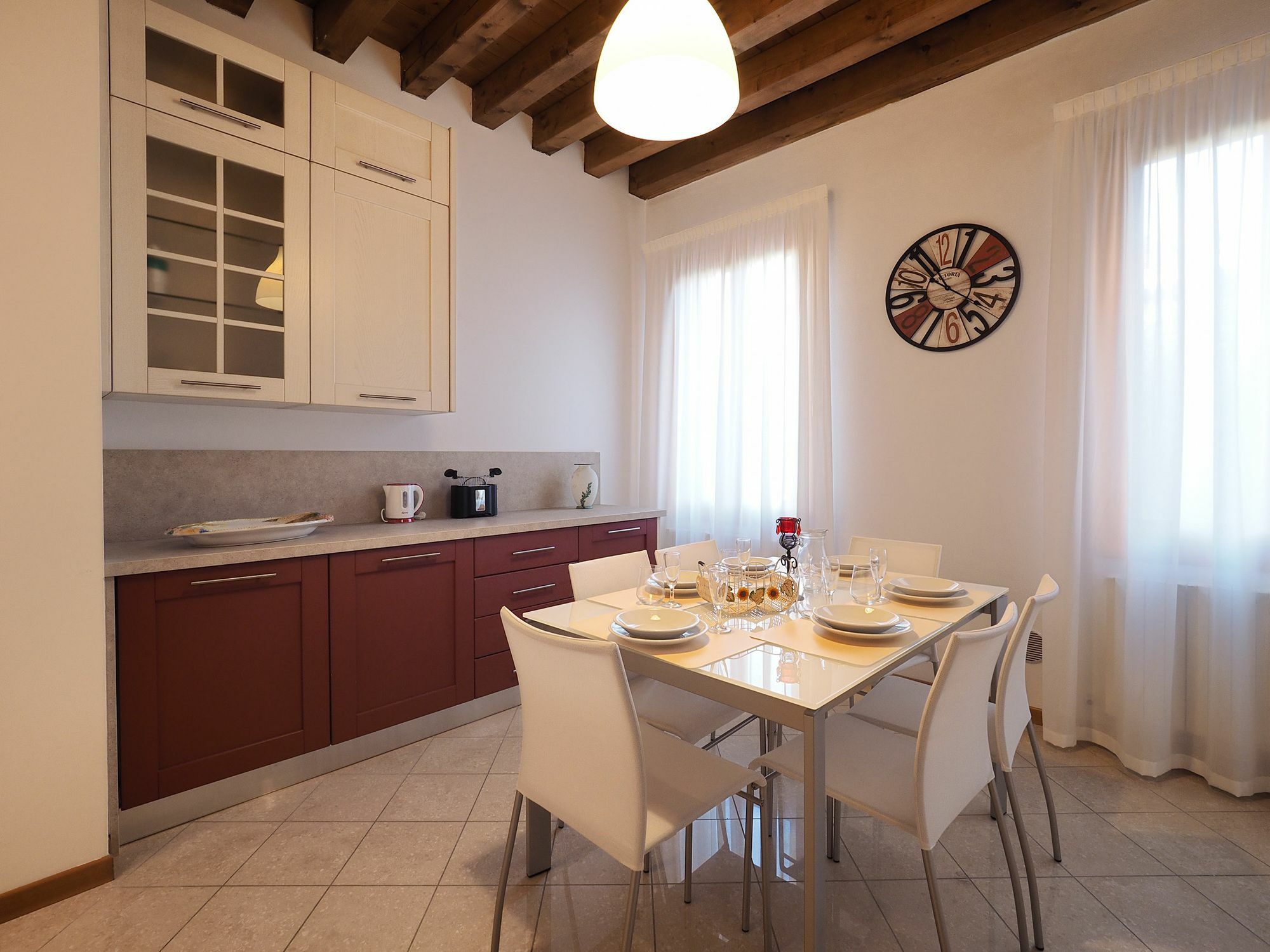 Venetian Style 1